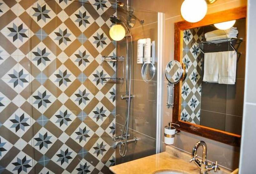 هتل Kemerli Konak Boutique