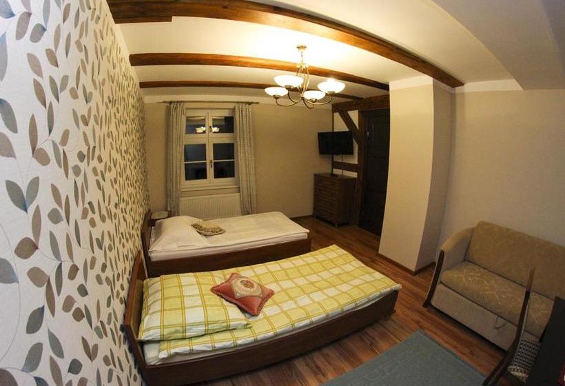 酒店 Mazurski Dwór