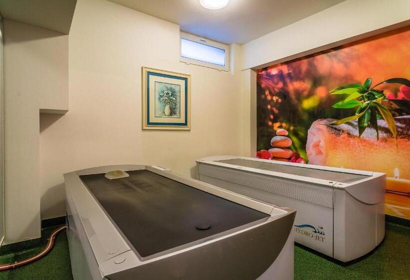 בית מלון כפרי Nat świnoujście