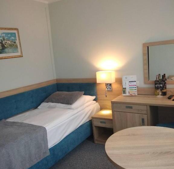 בית מלון כפרי Nat świnoujście