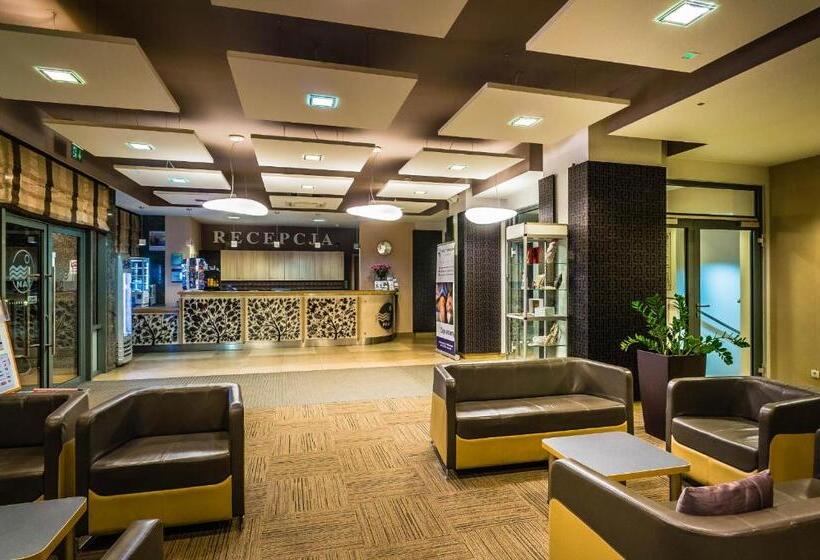 בית מלון כפרי Nat świnoujście