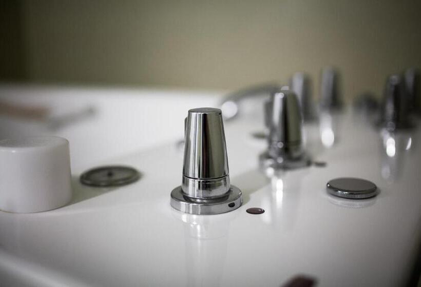 בית מלון כפרי Nat świnoujście