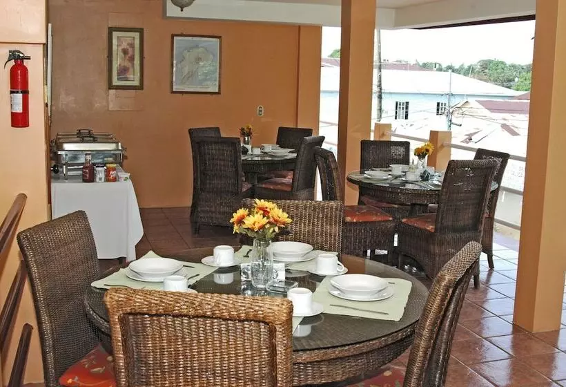 Otel Oasis Bluefields