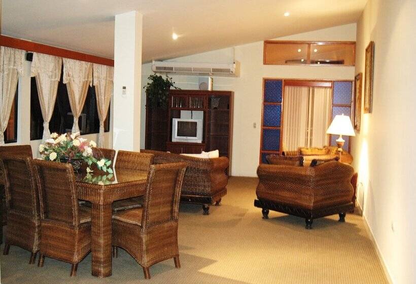 Hotel Oasis Bluefields