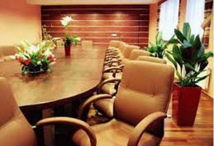 Отель Promyk Wellness & Spa