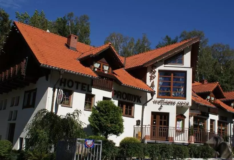 هتل Promyk Wellness & Spa