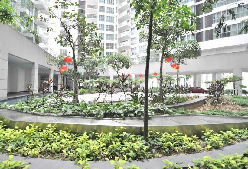هتل Best Kl City View At Regalia Residence