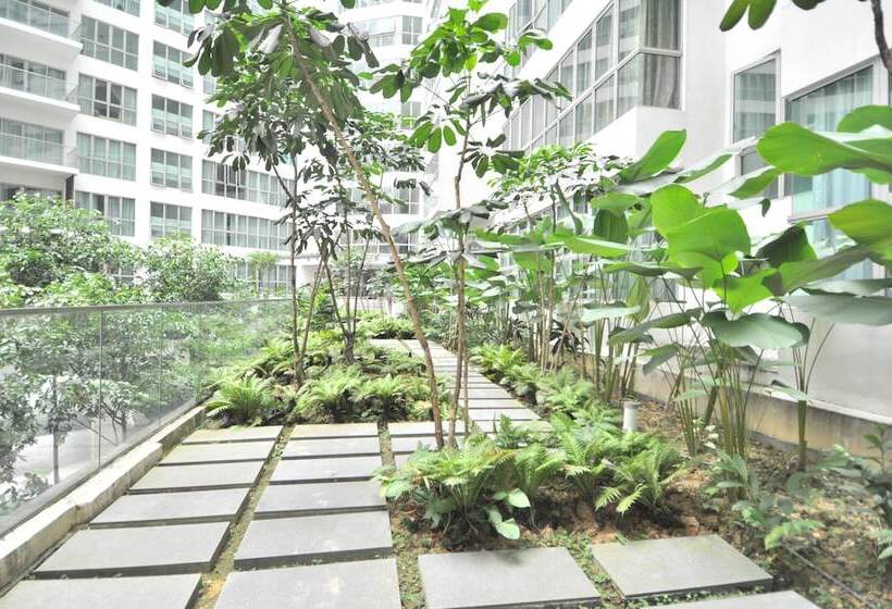 هتل Best Kl City View At Regalia Residence