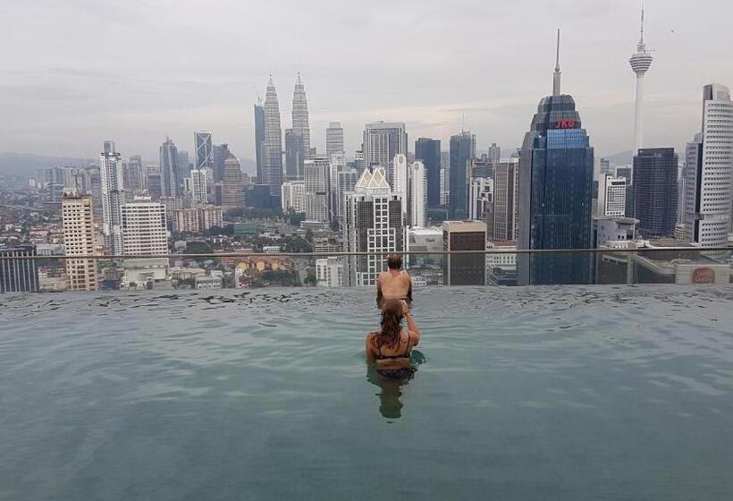 هتل Best Kl City View At Regalia Residence