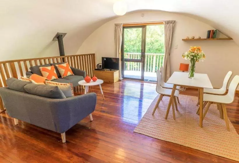 ホテル Takou River Lodge