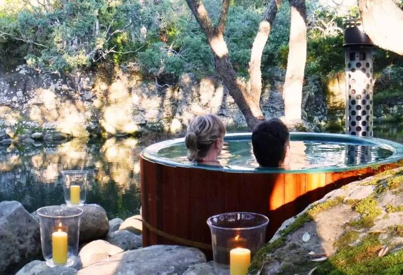 ホテル Takou River Lodge