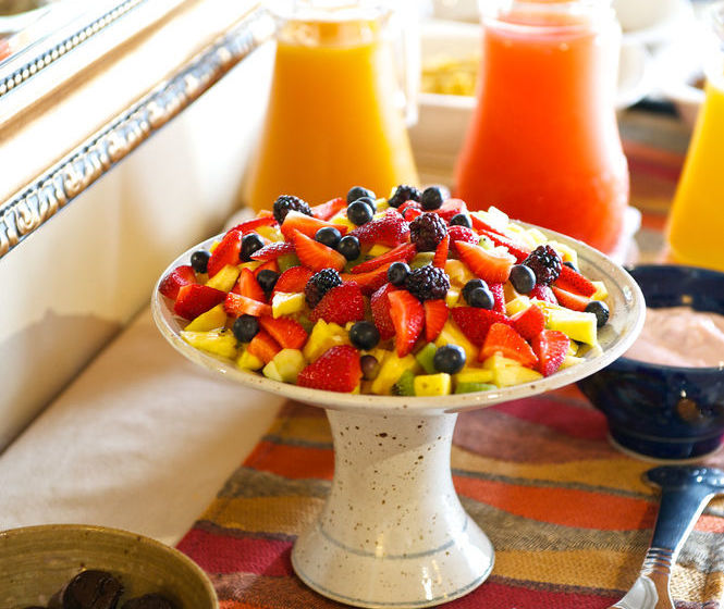 فندق The Hideaway