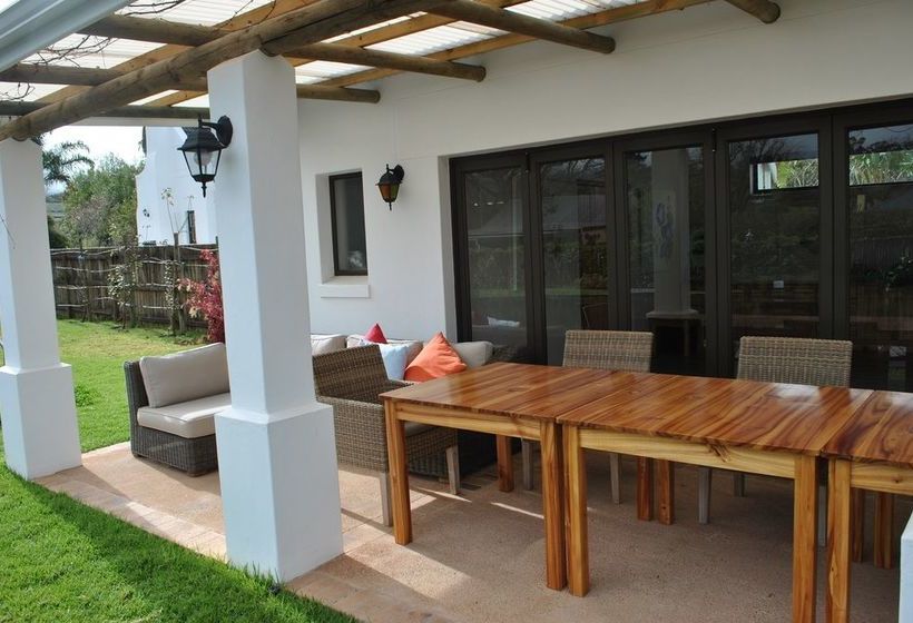 فندق The Hideaway