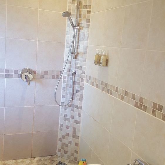 فندق The Hideaway