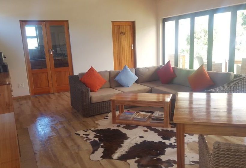 فندق The Hideaway