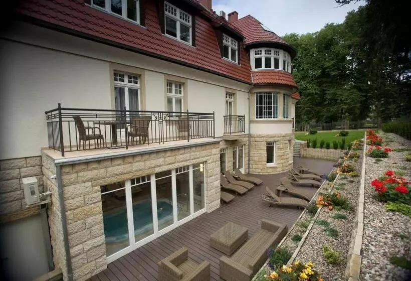 Hotelli Villa Alina Medical Spa
