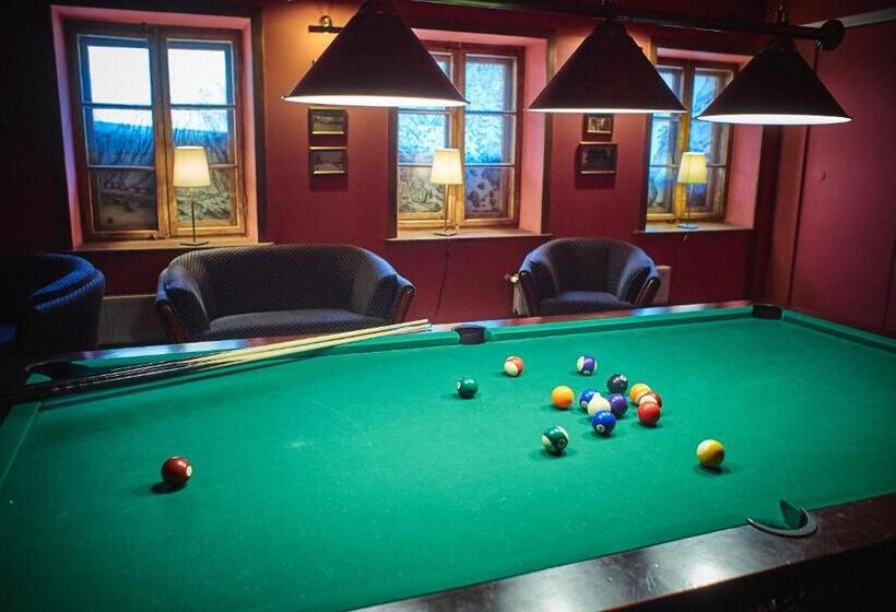 בית מלון כפרי Villa Vita Krupówki