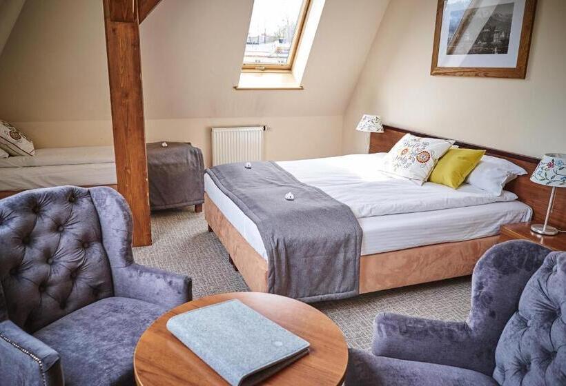 בית מלון כפרי Villa Vita Krupówki