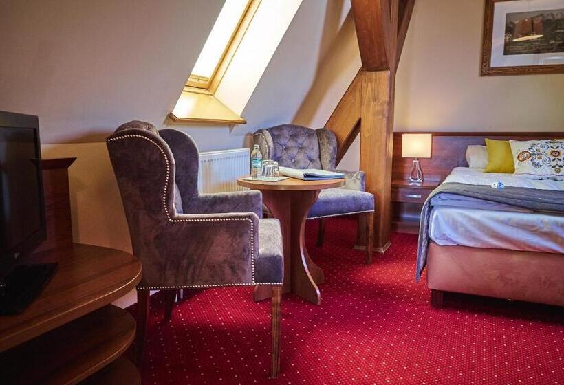 בית מלון כפרי Villa Vita Krupówki