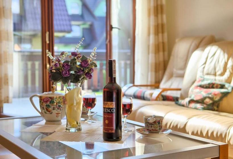 호텔 Visitzakopane Rainbow Apartments