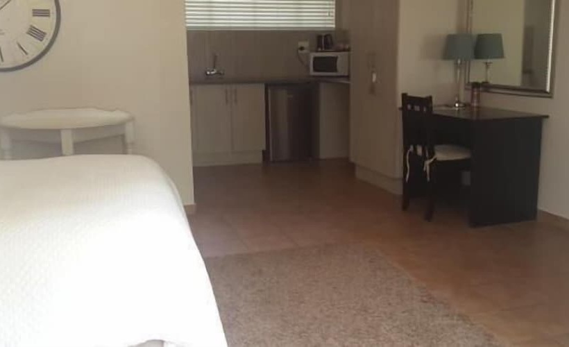 بنسيون Hutten Heights Lodge By Ilawu