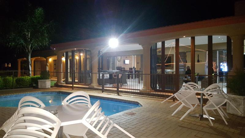 بنسيون Hutten Heights Lodge By Ilawu