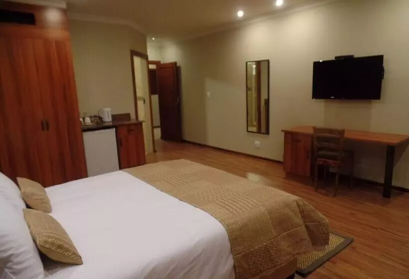 Majatalo Thuleka Lodge Ferndale