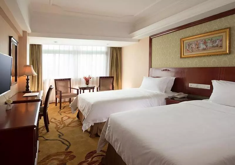 Vienna Hotel Shenzhen Exibition Center