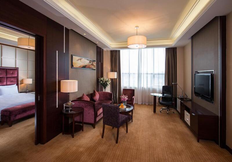 Vienna Hotel Shenzhen Exibition Center