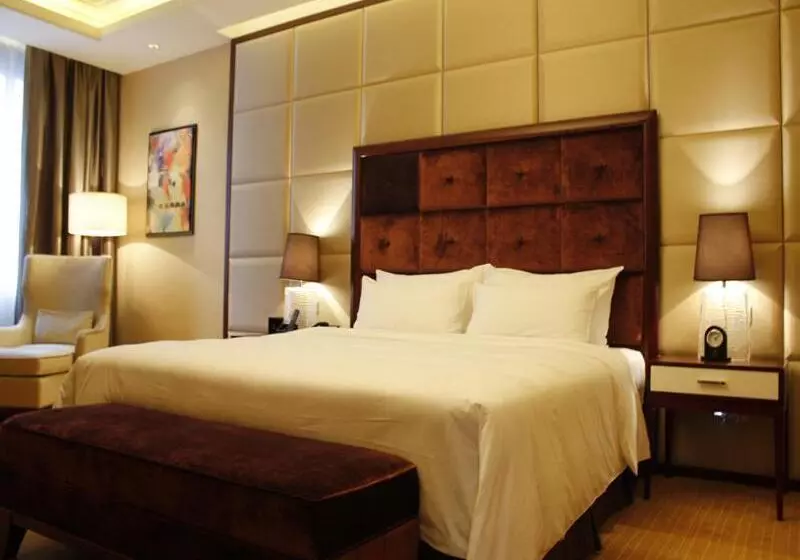 Vienna Hotel Shenzhen Exibition Center