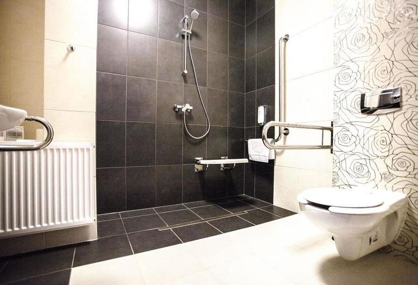 Wróblówka Hotel Restauracja