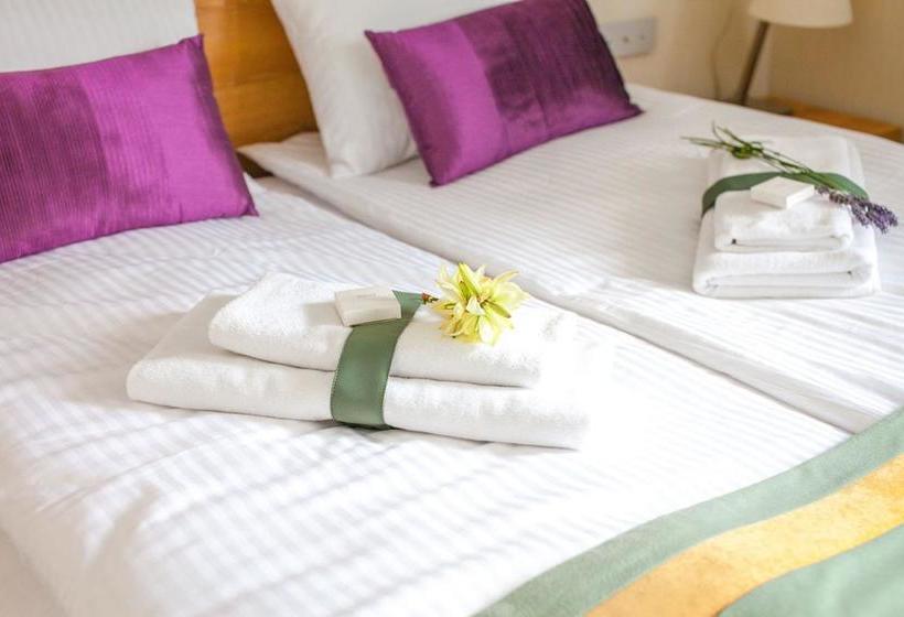 Wróblówka Hotel Restauracja