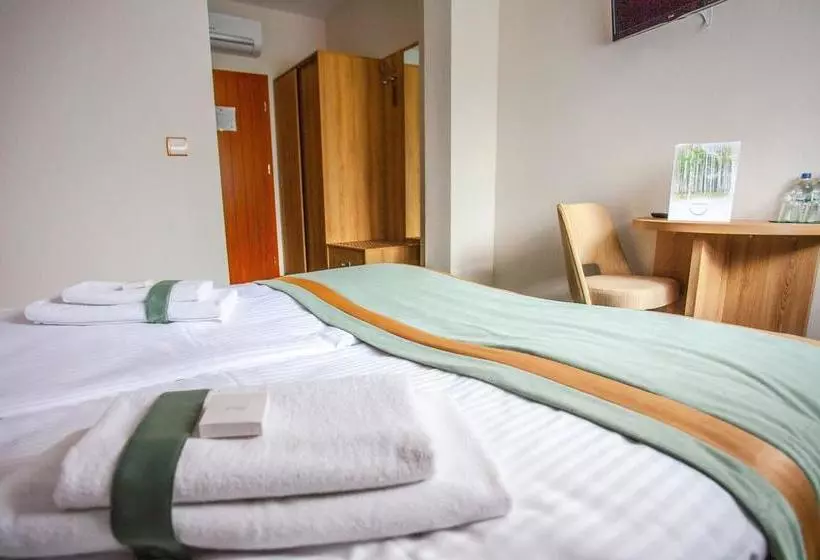 Wróblówka Hotel Restauracja
