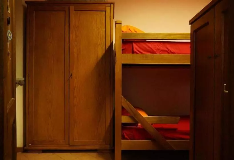 Retkeilymaja Rifugio Nido Del Biancone