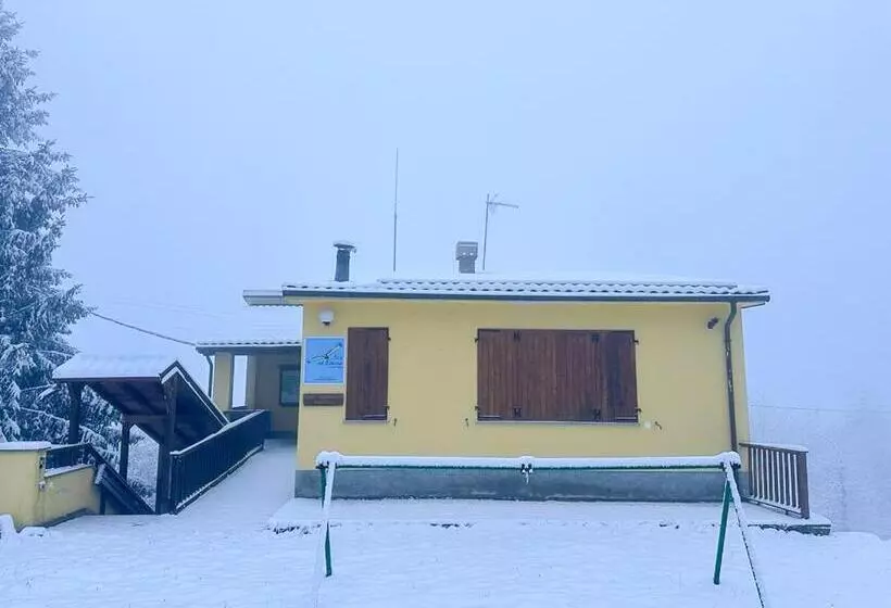 Retkeilymaja Rifugio Nido Del Biancone