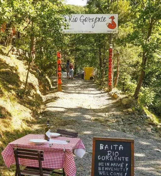 Retkeilymaja Rifugio Nido Del Biancone