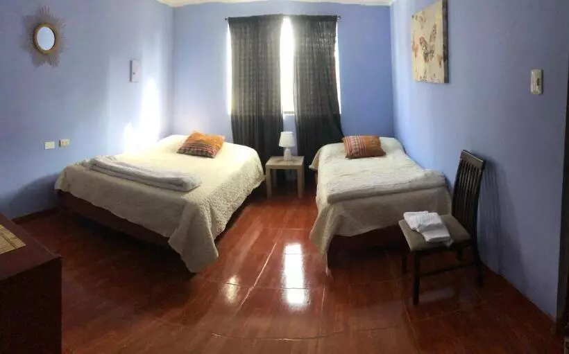 Aamiaismajoitus (B&B) Pedraza House Airport