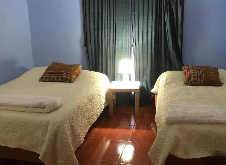 Aamiaismajoitus (B&B) Pedraza House Airport