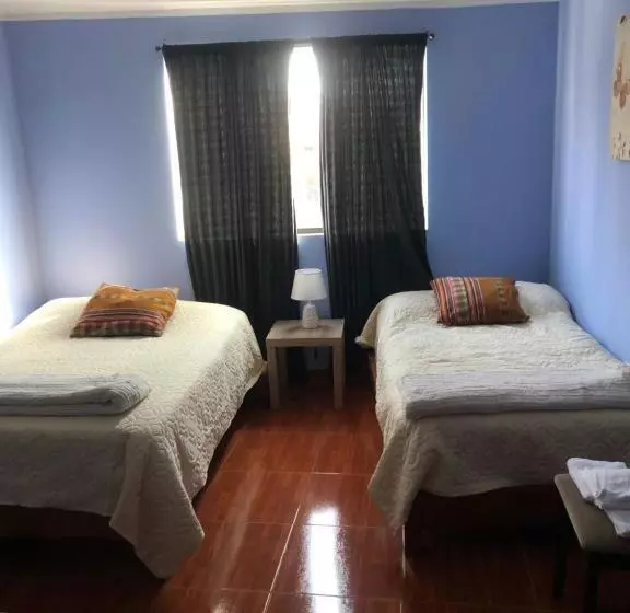 Aamiaismajoitus (B&B) Pedraza House Airport