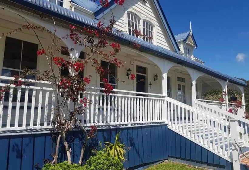 Aamiaismajoitus (B&B) Riverhead Villa