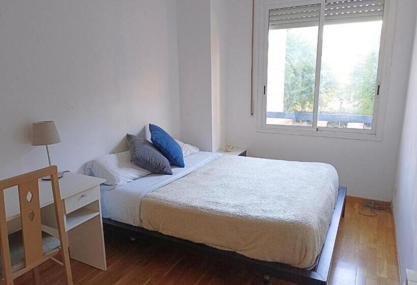 Bed and Breakfast Room Bcn