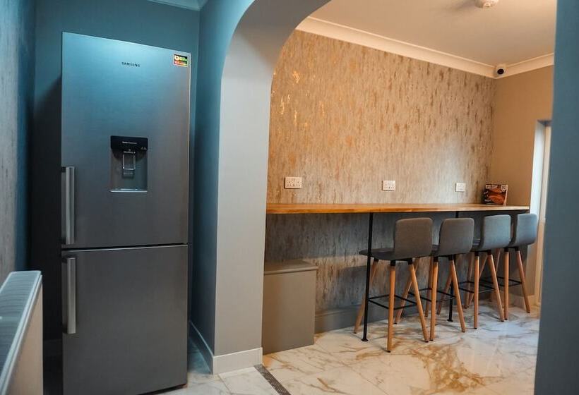 호텔 Billy S Place