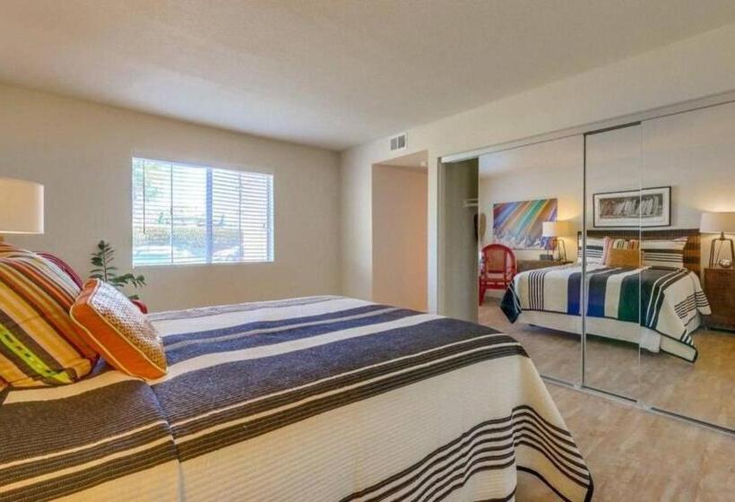 هتل Luxury Space In The Marina