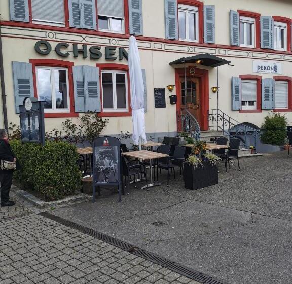 هتل Ochsen, Dekos Restaurant