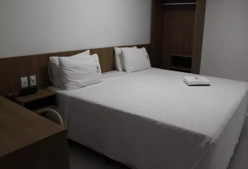 Hotelli Serra Plaza Premium