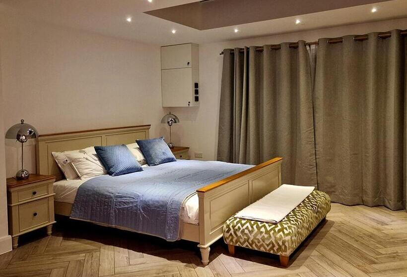 فندق Sleeping Giant