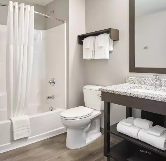 ホテル Stayapt Suites Auburn