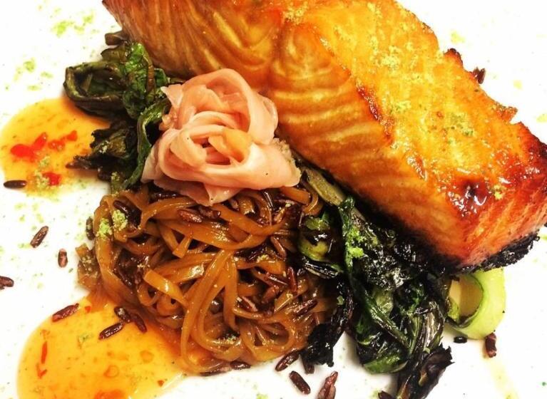 酒店 The Holford Arms