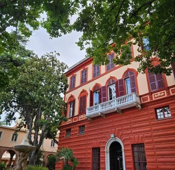 هتل Villa Glauer   D Amico