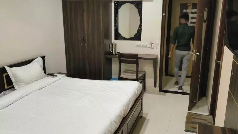 Oyo Hotel Aryan